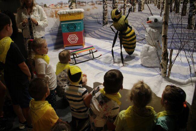 Wystawa pszczoły zimą
