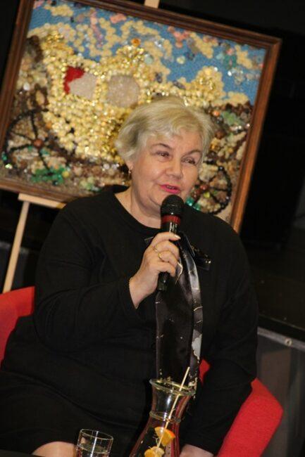 Liliana Gronuś - autorka obrazów z guzików