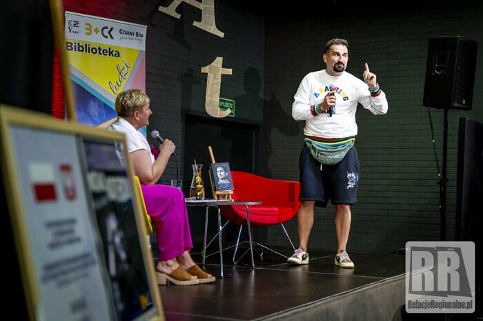 Michał Koterski podczas spotkania autorskiego w B+CK