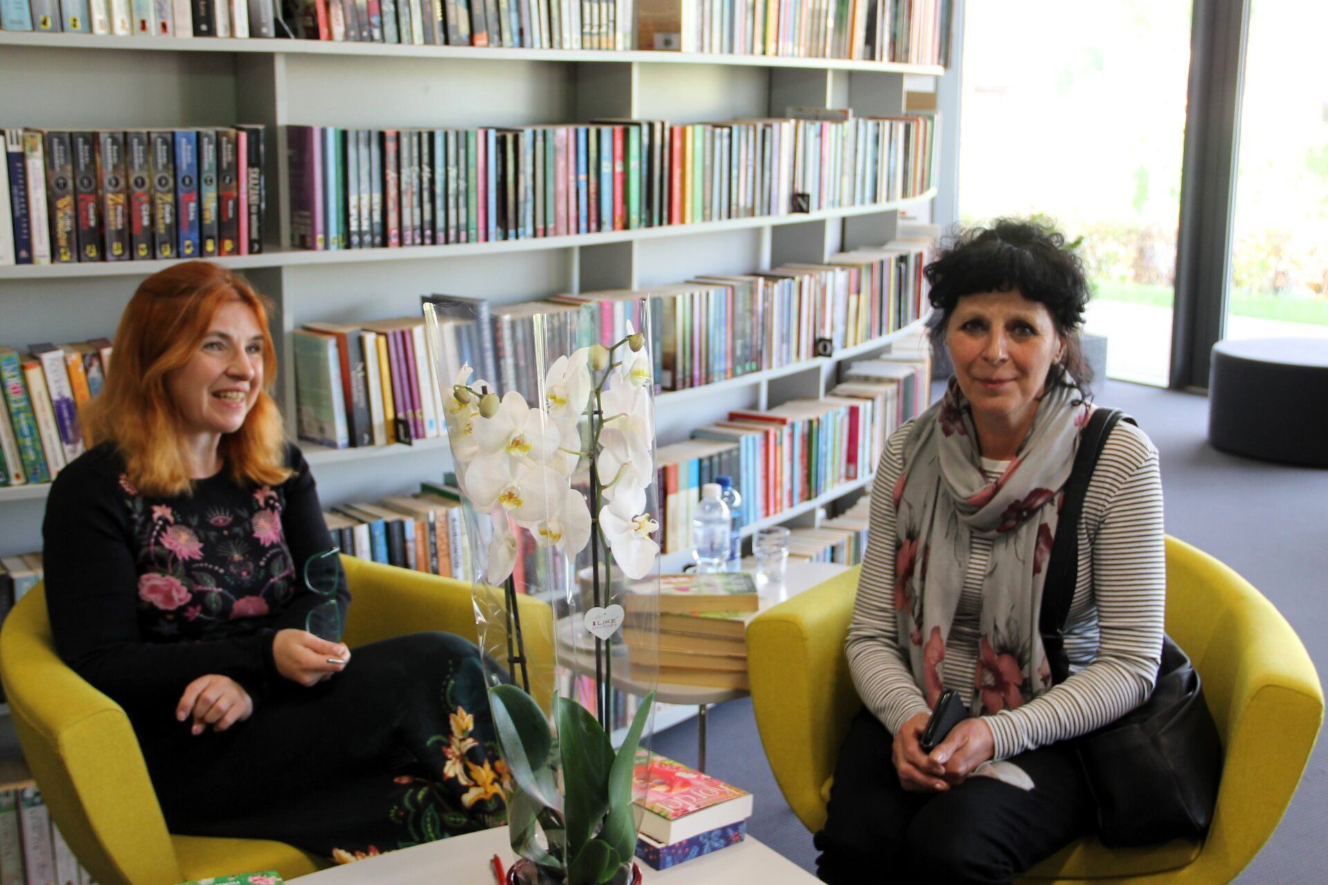 M. kORDEL Z CZYTELNICZKĄ